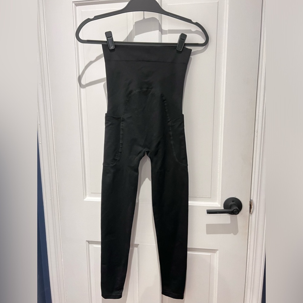 BLANQI Maternity Everyday Seamless Support Leggings with Pockets, Small